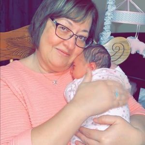 Meet your Posher, Lori